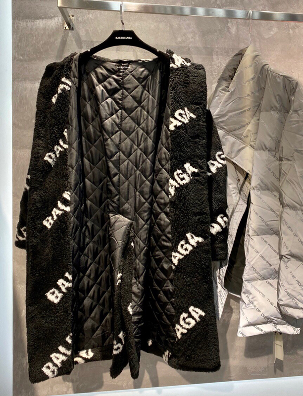 Yupoo Gucci Bags Watches Nike Clothing Nike Jordan Yeezy Balenciaga Bags gucci backpack bee